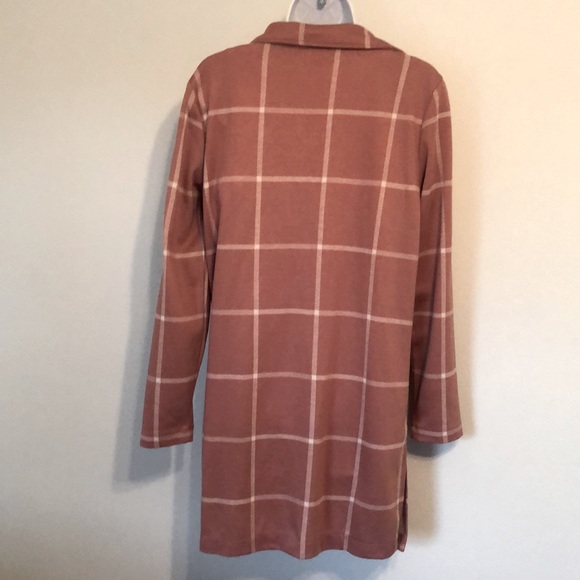 Maurice’s Top - Picture 4 of 6